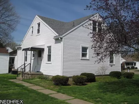 200 W 23rd St, Dover, OH 44622 photo 3
