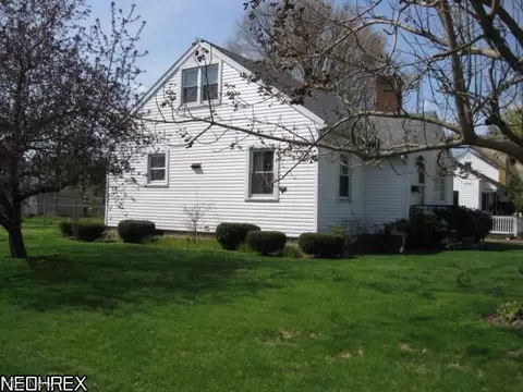 200 W 23rd St, Dover, OH 44622 photo 2