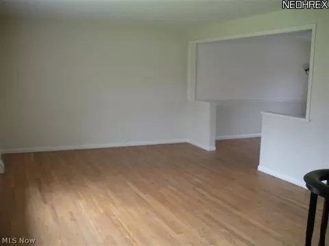 35605 Solon Rd, Solon, OH 44139 photo 4
