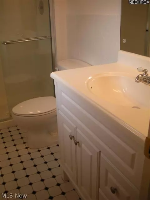 35605 Solon Rd, Solon, OH 44139 photo 19