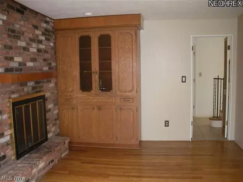 35605 Solon Rd, Solon, OH 44139 photo 10