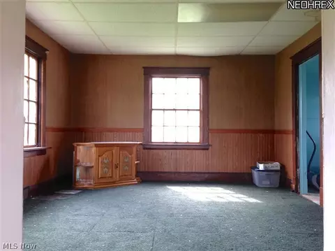 211 Marion Ave, Struthers, OH 44471 photo 7