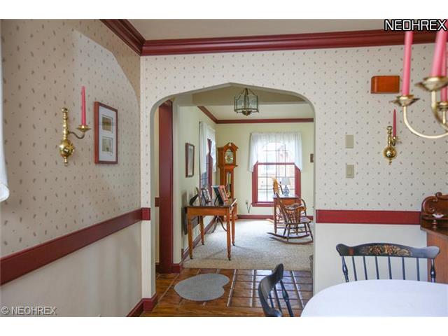 227 N Cadillac Dr, Youngstown, OH 44512 photo 7