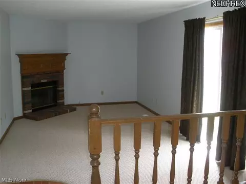 502 Bayberry Dr, Elyria, OH 44035 photo 10