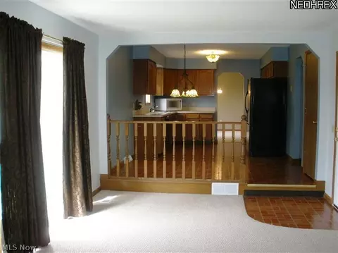 502 Bayberry Dr, Elyria, OH 44035 photo 12