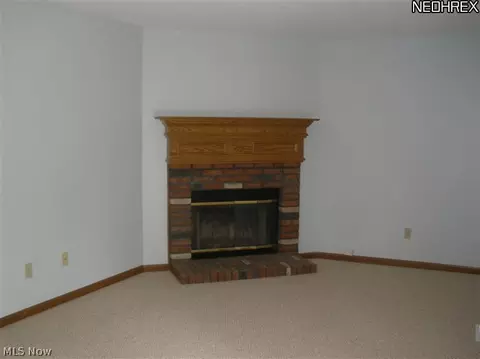 502 Bayberry Dr, Elyria, OH 44035 photo 11