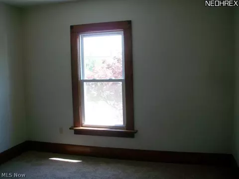 720 Race St, Dover, OH 44622 photo 9