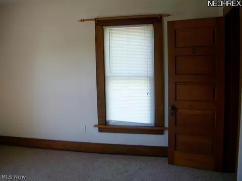 720 Race St, Dover, OH 44622 photo 8