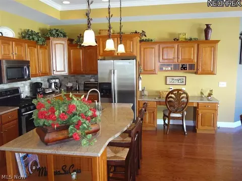 3901 Coventry Ln, Huron, OH 44839 photo 4