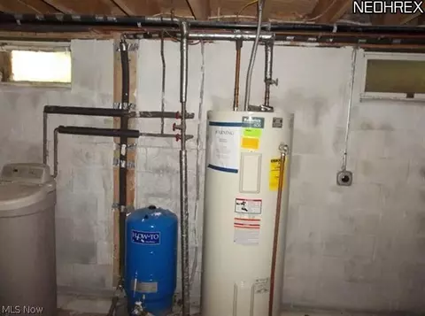 9539 Cable Line Rd, Diamond, OH 44412 photo 14