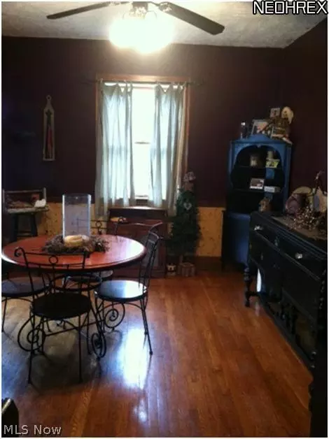 348 Korman Ave NE, Massillon, OH 44646 photo 4