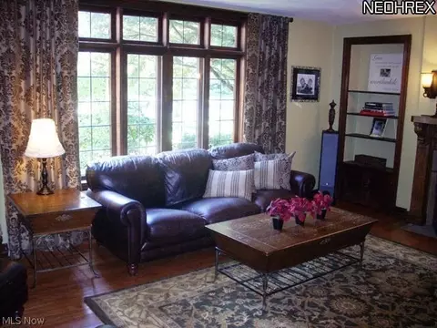 230 Ohio St, Elyria, OH 44035 photo 4