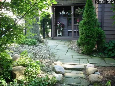 230 Ohio St, Elyria, OH 44035 photo 17