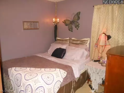 828 Wilder Ave, Elyria, OH 44035 photo 5