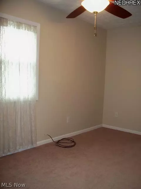 331 Fenton Ave, Conneaut, OH 44030 photo 16