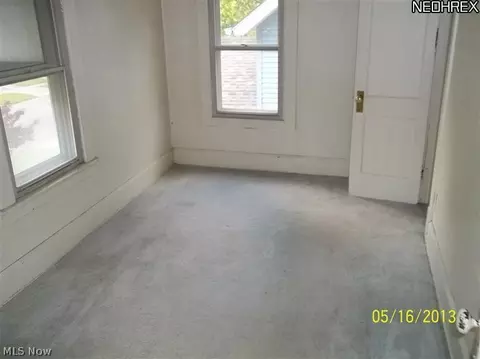 131 Marseilles Ave, Elyria, OH 44035 photo 9