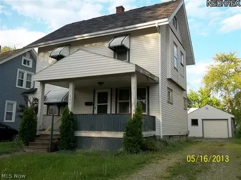 131 Marseilles Ave, Elyria, OH 44035 photo 1