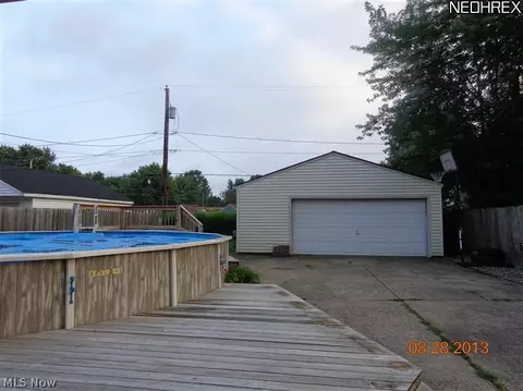 925 Salem Ave, Elyria, OH 44035 photo 20