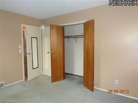 925 Salem Ave, Elyria, OH 44035 photo 19