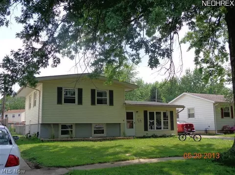 925 Salem Ave, Elyria, OH 44035 photo 6