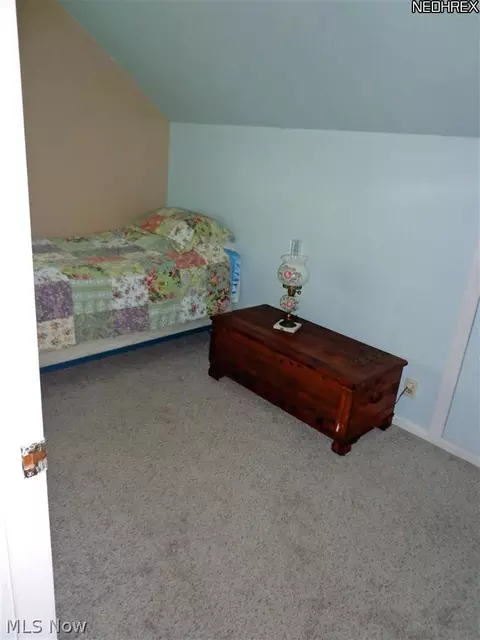 976 Valley Blvd, Elyria, OH 44035 photo 11