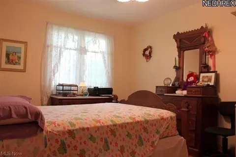 276 Colgate Ave, Elyria, OH 44035 photo 12