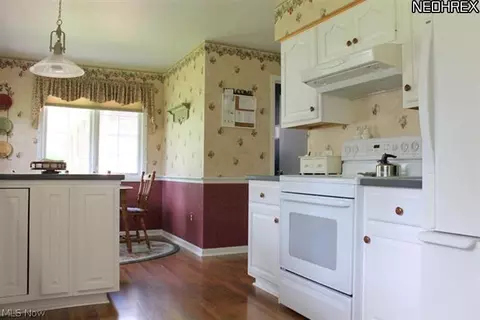 276 Colgate Ave, Elyria, OH 44035 photo 6