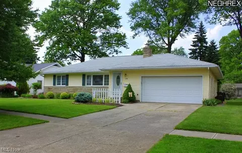 276 Colgate Ave, Elyria, OH 44035 photo 1