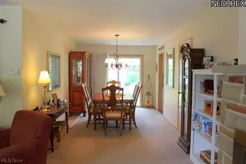 276 Colgate Ave, Elyria, OH 44035 photo 8