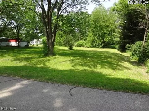 11615 Wright Rd, Berlin Heights, OH 44814 photo 3