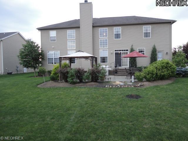 3133 Willowbrook Dr, Aurora, OH 44202 photo 2