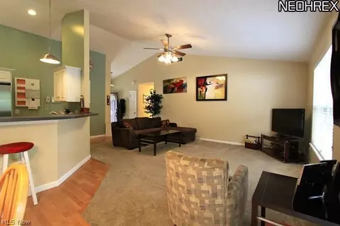 6060 Hyde St, Mentor, OH 44060 photo 8