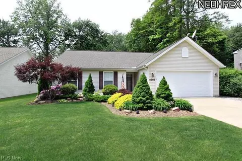 6060 Hyde St, Mentor, OH 44060 photo 1