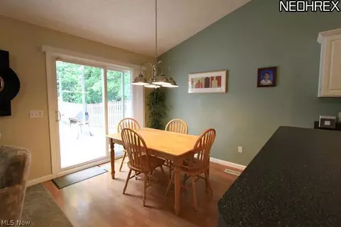 6060 Hyde St, Mentor, OH 44060 photo 5