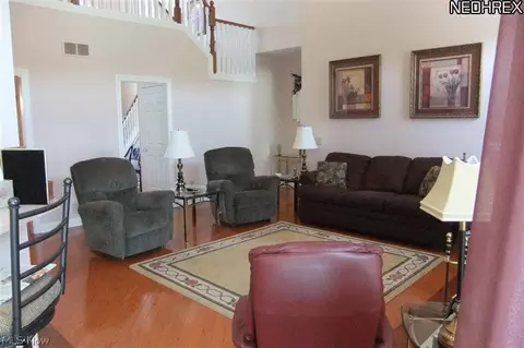 514 Percussion Path, Wadsworth, OH 44281 photo 9
