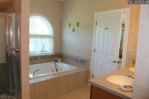 514 Percussion Path, Wadsworth, OH 44281 photo 17