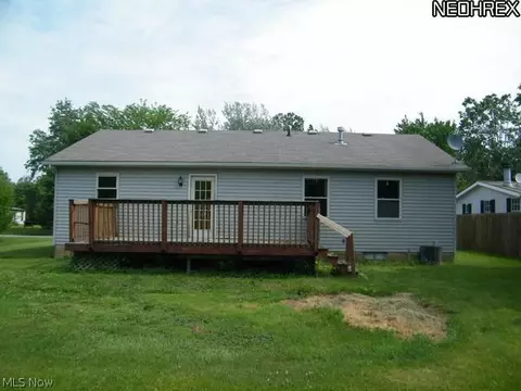 287 Stable Dr, Lagrange, OH 44050 photo 3