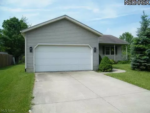 287 Stable Dr, Lagrange, OH 44050 photo 2