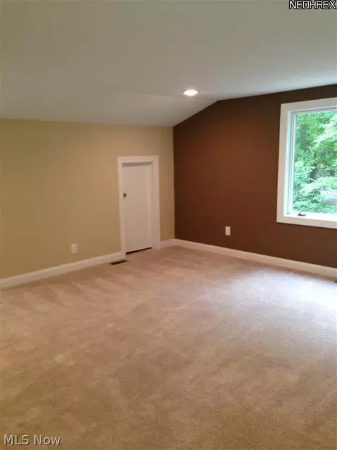 9763 Chardon Rd, Chardon, OH 44024 photo 19