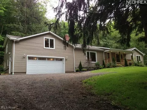 9763 Chardon Rd, Chardon, OH 44024 photo 1