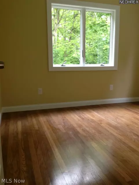 9763 Chardon Rd, Chardon, OH 44024 photo 14