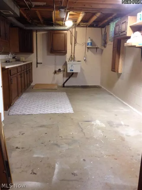 817 Kickapoo Ave, Akron, OH 44305 photo 19