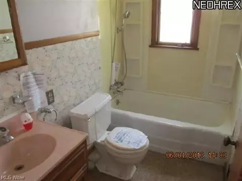 101 Miami Ave, Elyria, OH 44035 photo 7