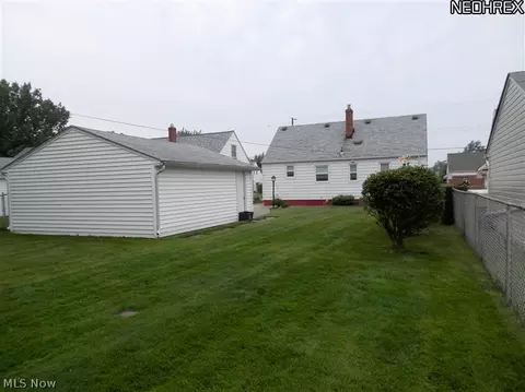389 Clarmont Rd, Willowick, OH 44095 photo 19