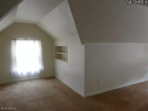 389 Clarmont Rd, Willowick, OH 44095 photo 11