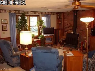 725 Salem Dr, Huron, OH 44839 photo 3