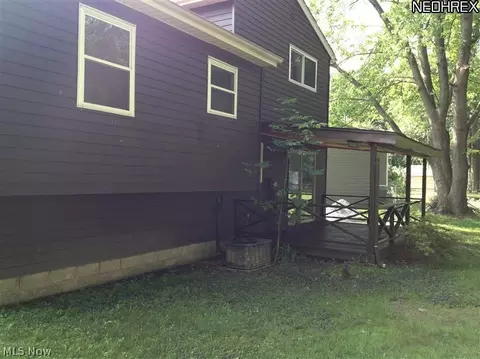 9142 Linden Cir, Windham, OH 44288 photo 8