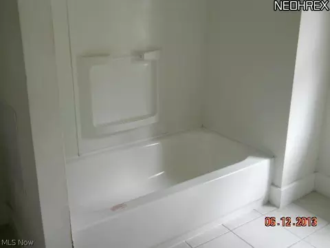 86 E Brookside Ave, Akron, OH 44301 photo 10
