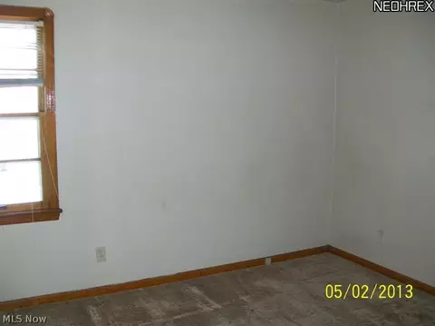 5802 Ridgewood Ave, Parma, OH 44129 photo 10