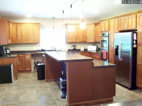 290 Jackson Rd, Aurora, OH 44202 photo 4